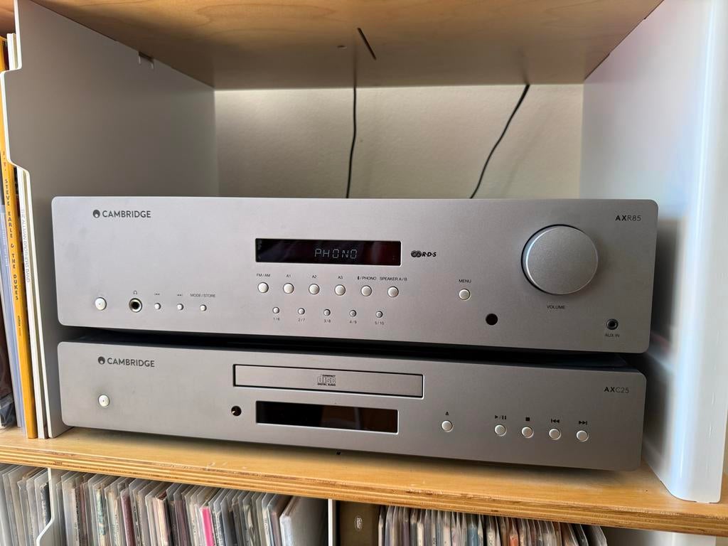 Cambridge Audio AXR85 Bleutooth Receiver & AXC25 CD-speler, Audio, Tv en Foto, Versterkers en Receivers, Zo goed als nieuw, 60 tot 120 watt