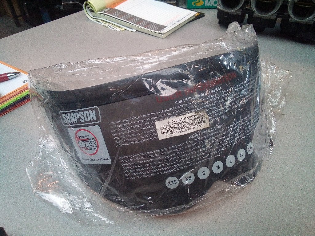 simpson donker vizier /type venom 35,00, M, Ophalen of Verzenden, Integraalhelm, Nieuw met kaartje