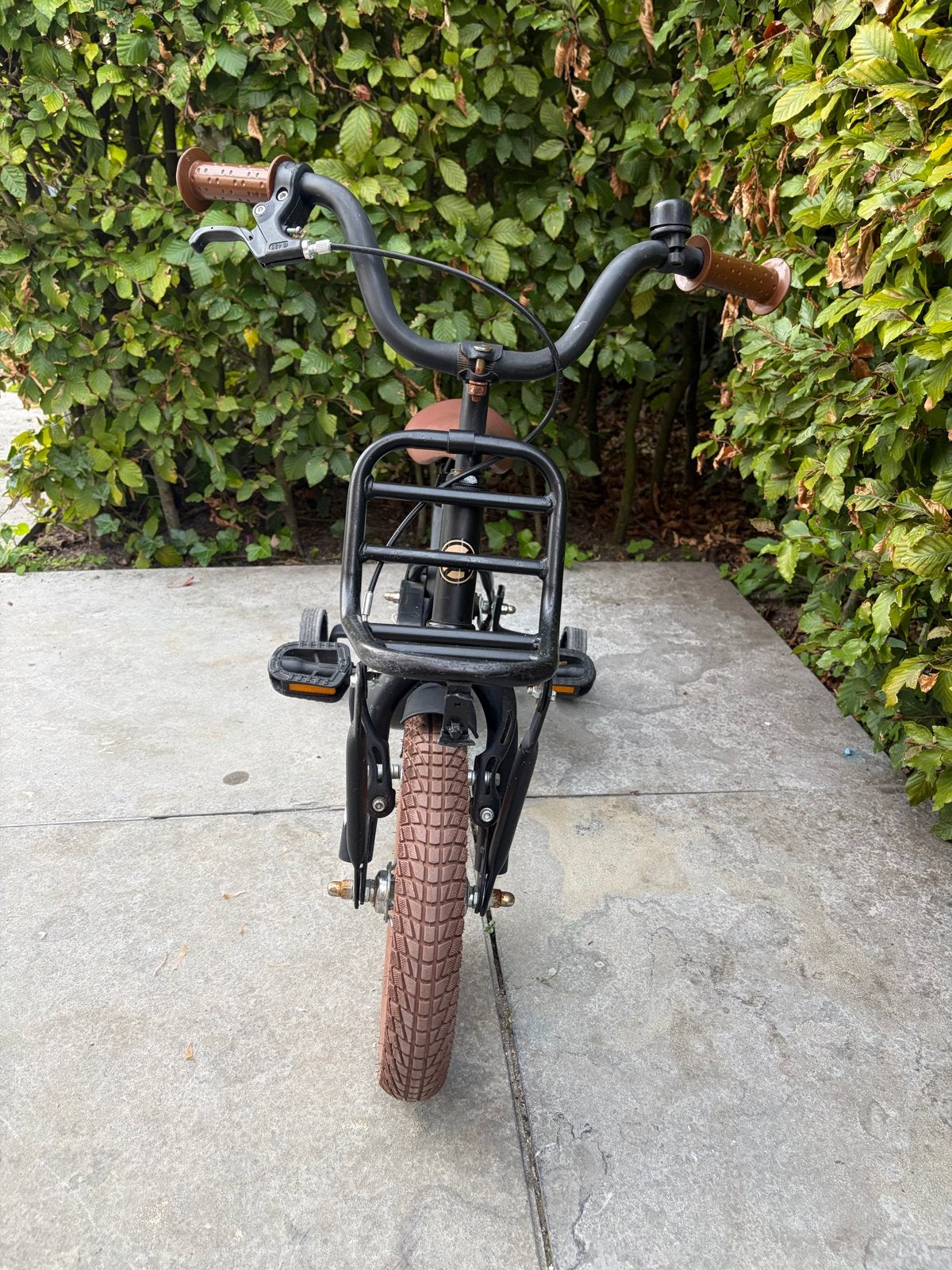 Foto 3 van Amigo Kinderfiets 12 inch met zijwieltjes