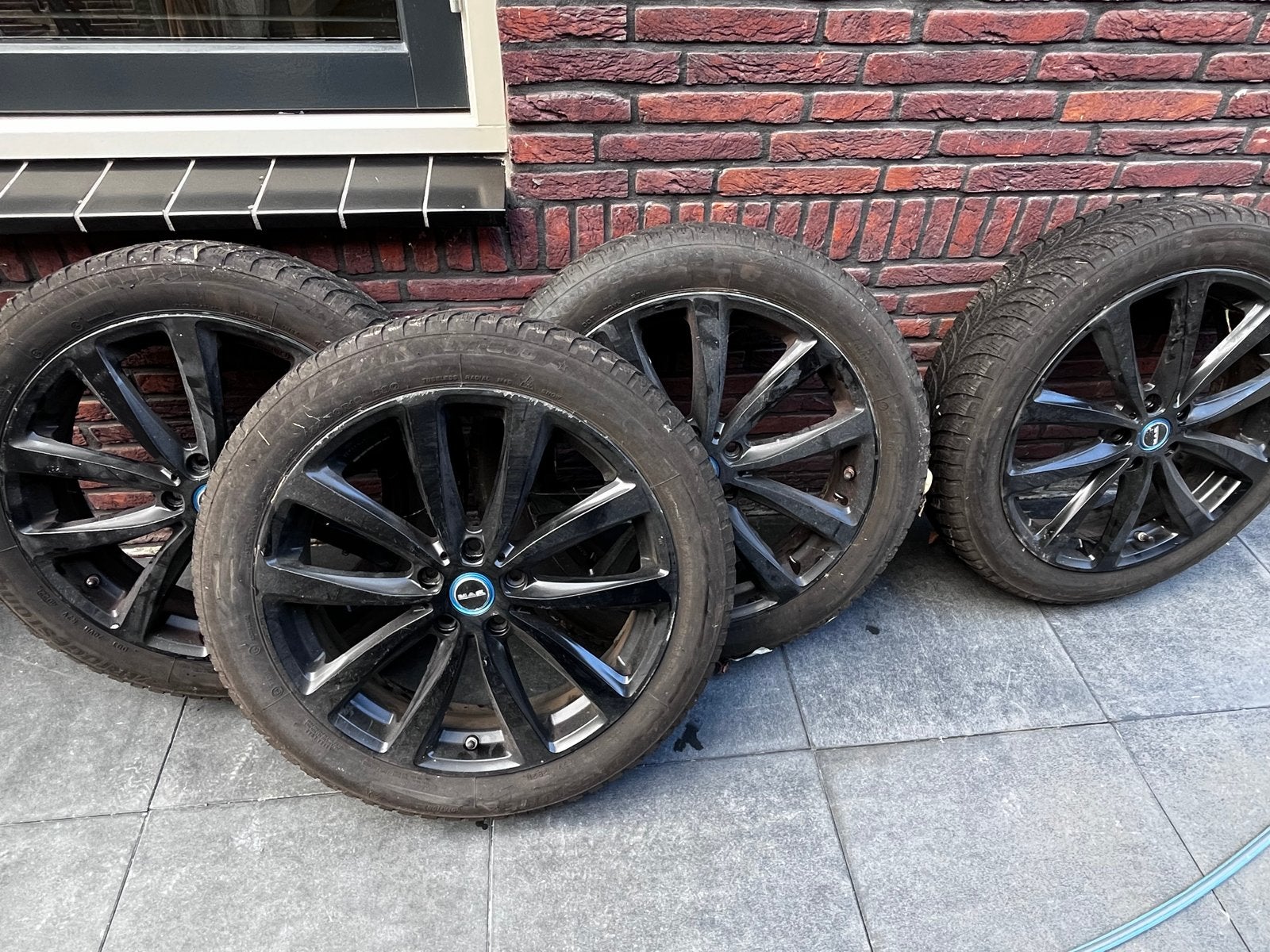BMW i3/s set 4 Bridgestone winterbanden + MAK velgen 19 inch, Auto-onderdelen, Gebruikt, 155 mm, Banden en Velgen, Winterbanden