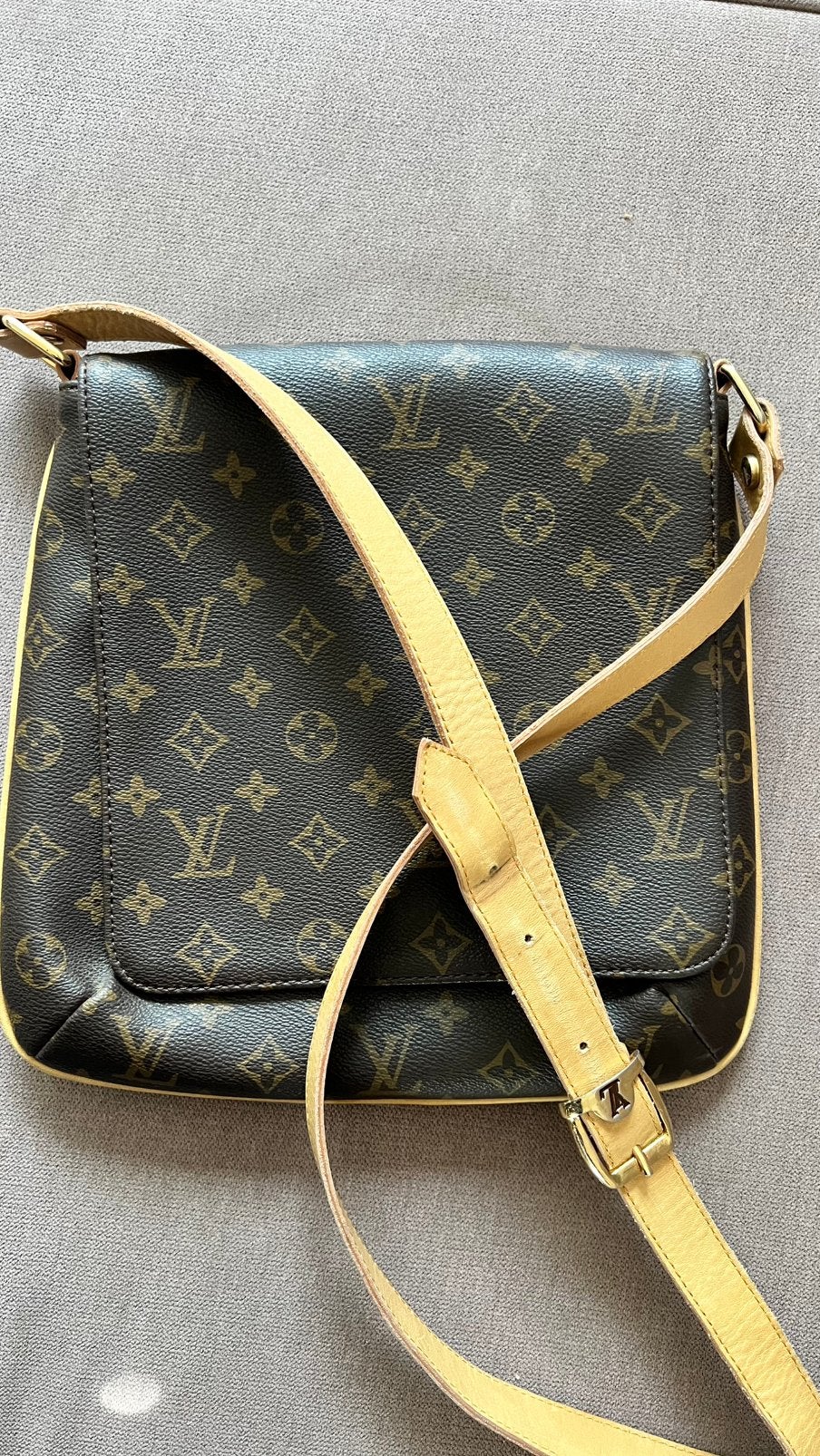 LV vintage postbode tas, Ophalen of Verzenden, Zo goed als nieuw, Bruin, Handtas