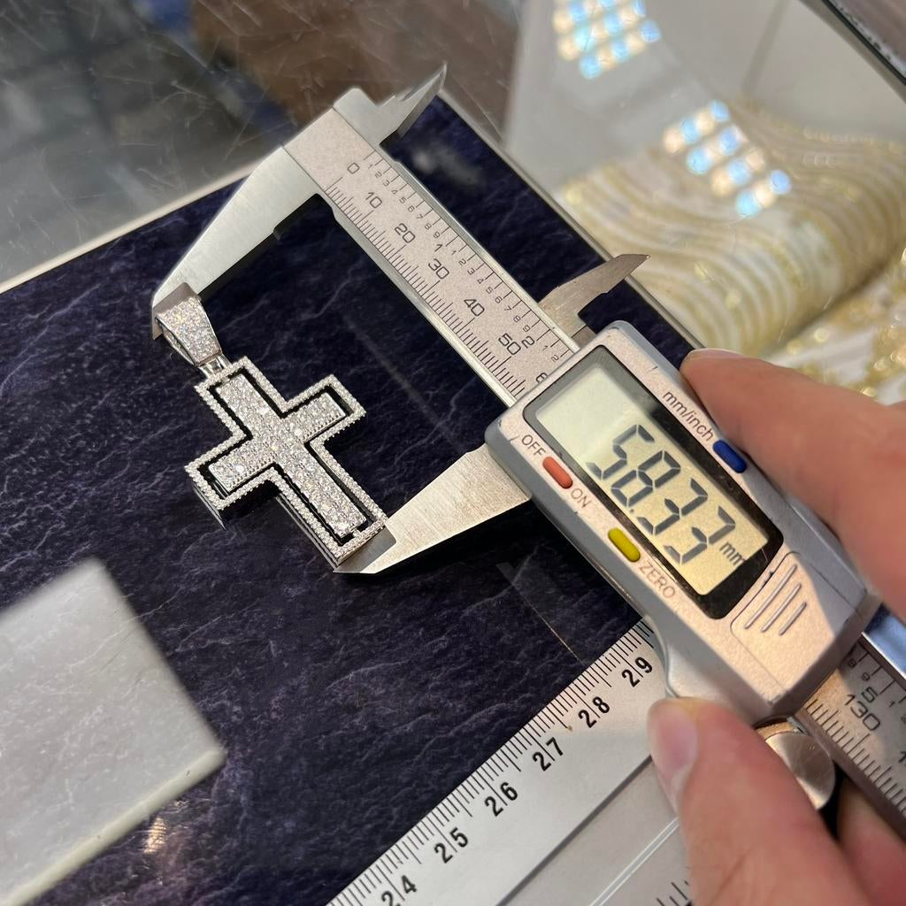 Zilveren kruis kettinghanger silver 925, Ophalen of Verzenden, Zo goed als nieuw, Goud, Kruis of Symbool