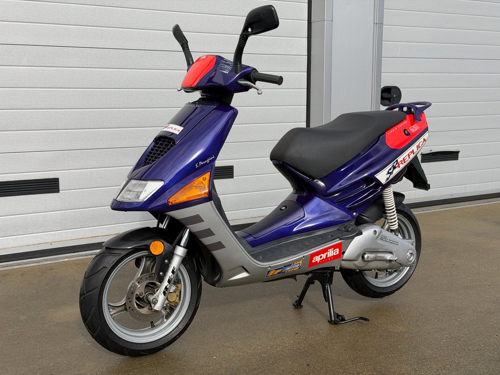 Aprilia SR 50 Replica Stefano Perugini 1996 Watergekoeld, Fietsen en Brommers, Ophalen, Tweetakt, Gebruikt, Maximaal 45 km/u