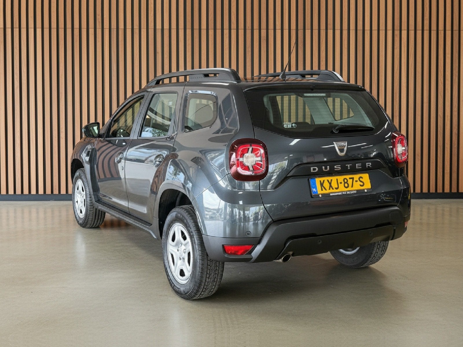 Dacia Duster 1.6 SCe Comfort | Camera | Navigatie | Airco |, Auto's, 1154 kg, Euro 6, 4 cilinders, Duster