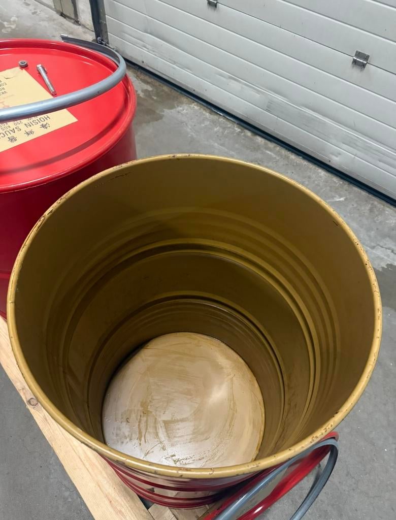 Rood ijzeren vat met deksel en klemband – 200 liter, Ophalen, Zo goed als nieuw, Vuurton