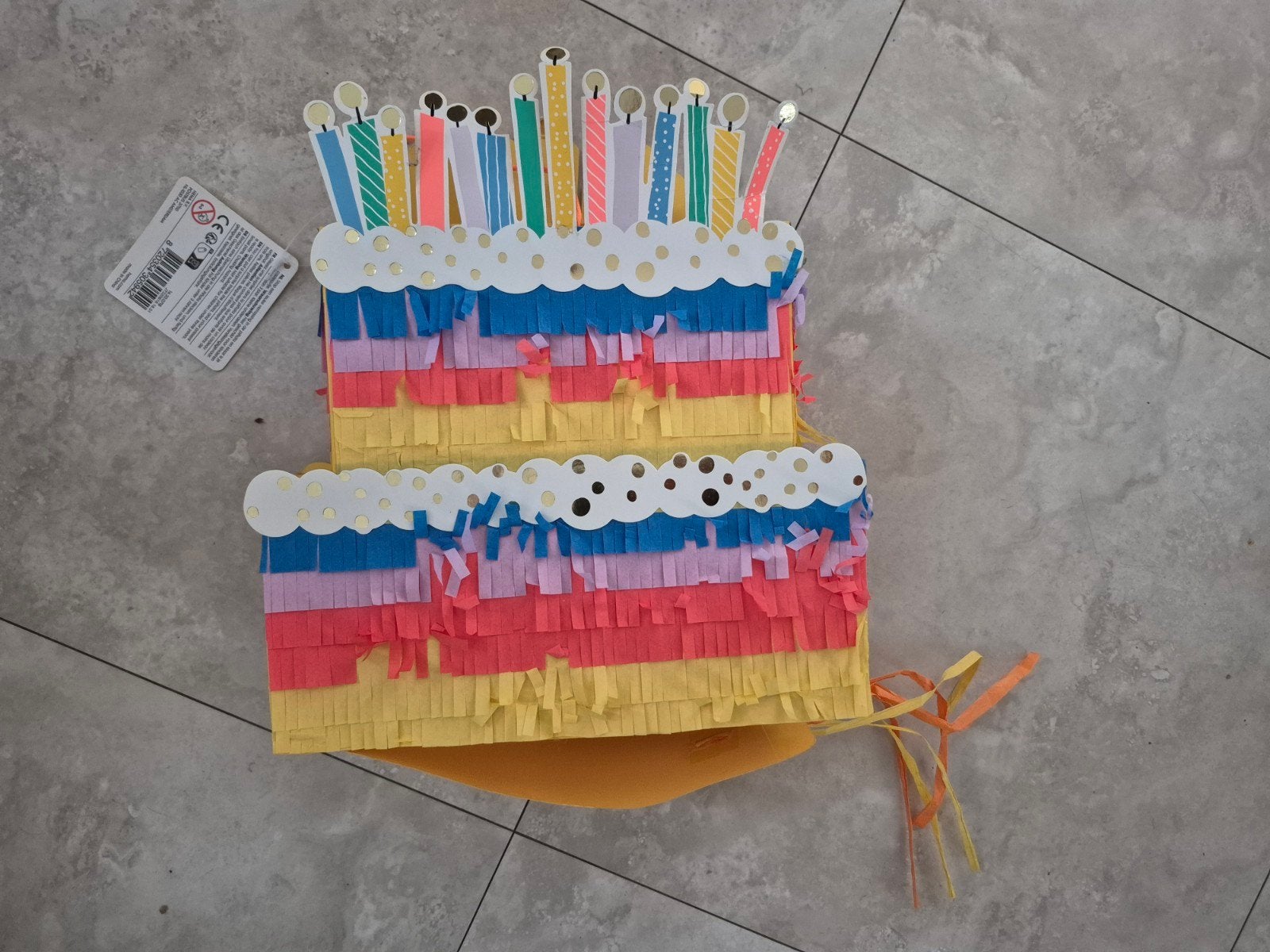 Pinata taart NIEUW, Hobby en Vrije tijd, Ophalen of Verzenden, Nieuw, Versiering, Verjaardag