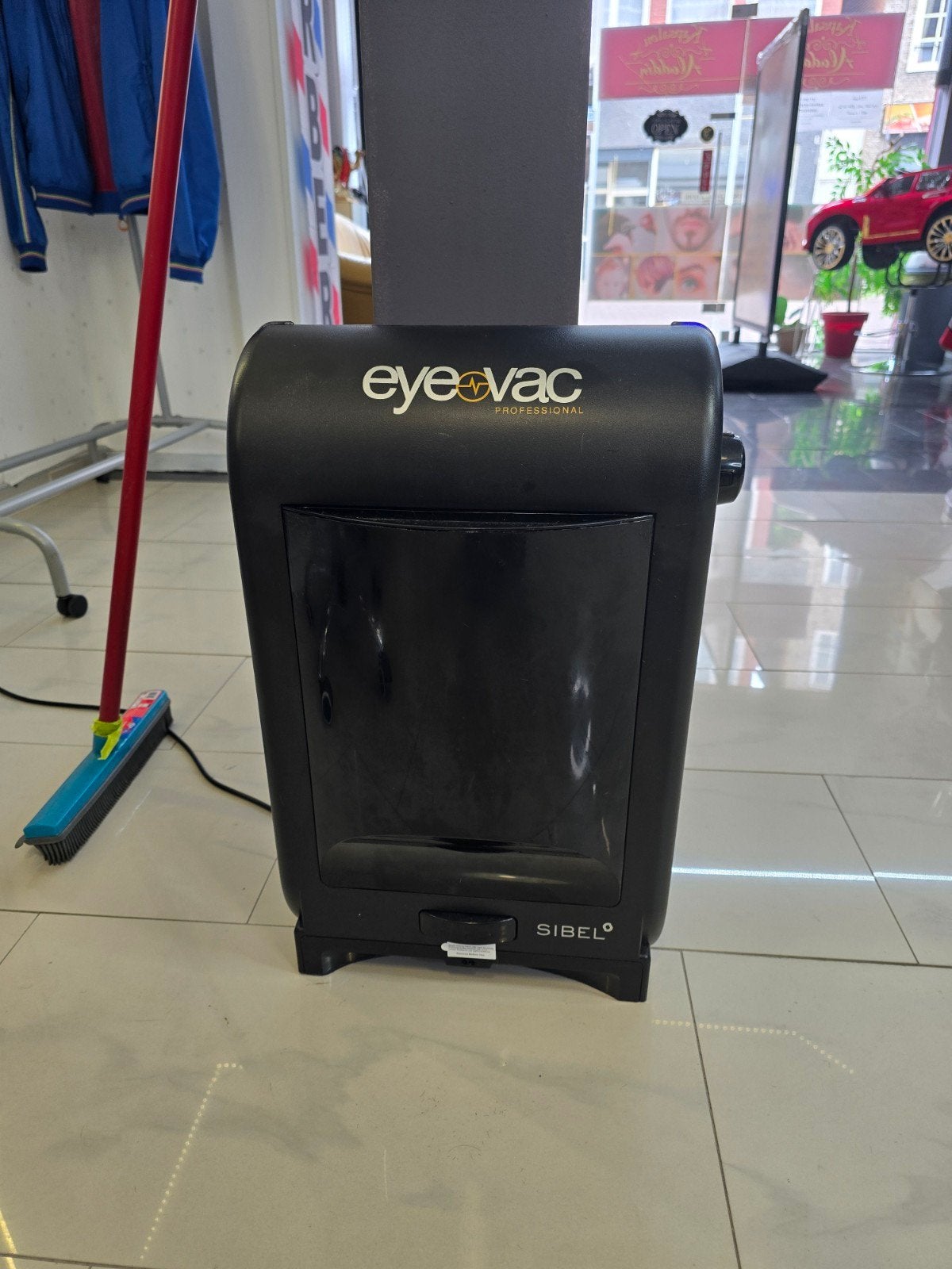 Eye-Vac Professional Stofzuiger - Zwart, Ophalen, Overige merken, Zo goed als nieuw, Industriële stofzuiger