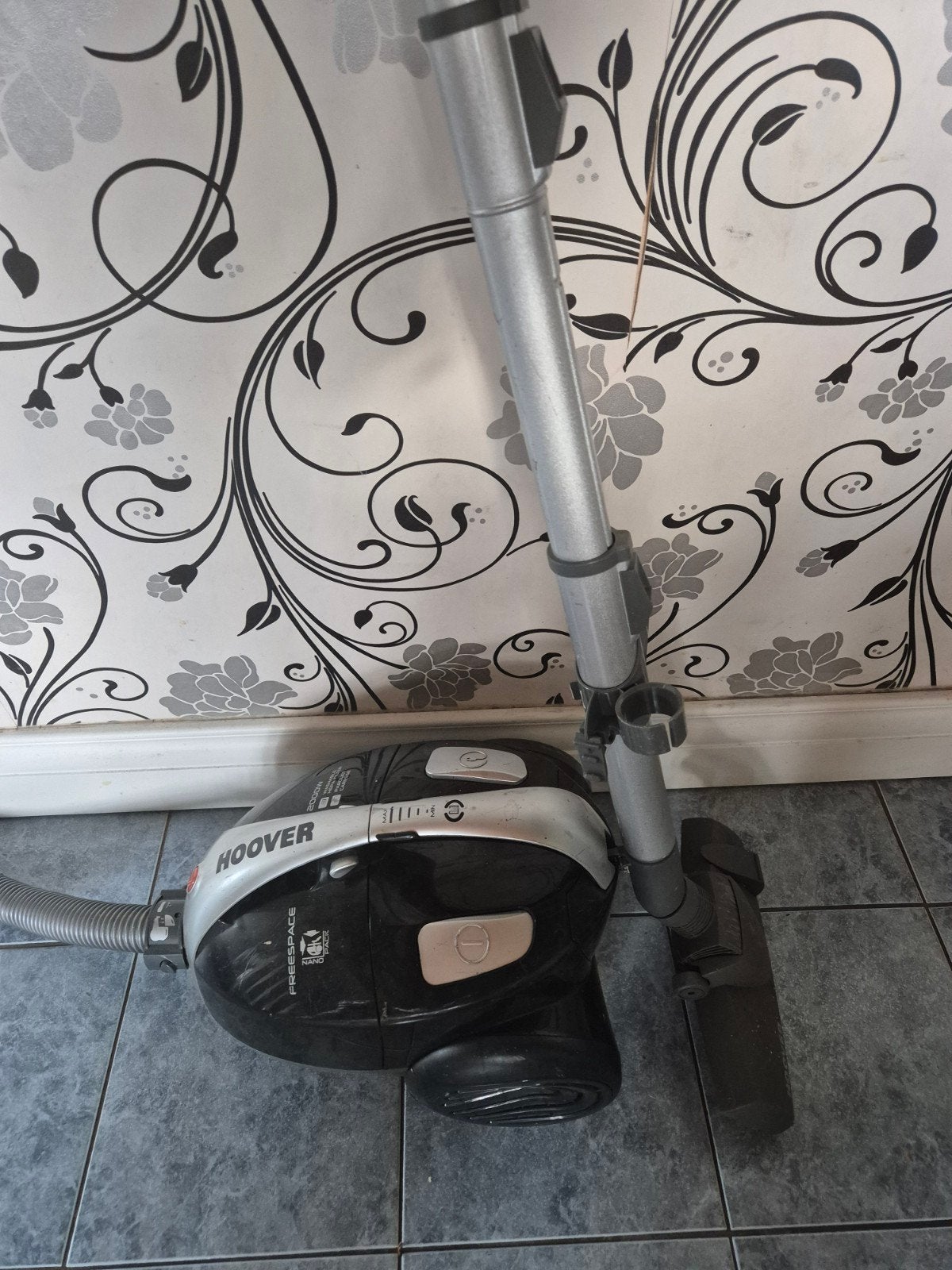 gebruikte stofzuiger. voor maar 30 euro
merk hoover
watt 200, Ophalen of Verzenden, Gebruikt, Stofzak, 2000 watt of meer