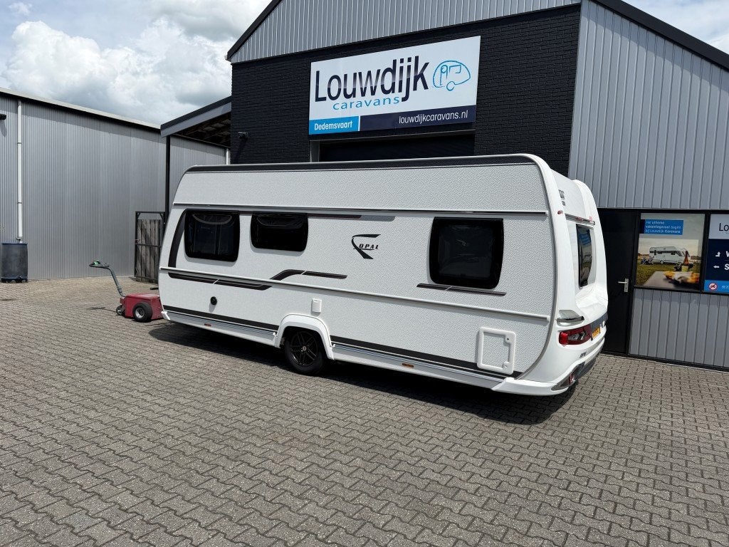 FENDT Opal 465 SFB ’21 (Mover, Fransbed), Caravans en Kamperen, Caravans, Rondzit, Vast bed, 7 tot 8 meter, Bedrijf