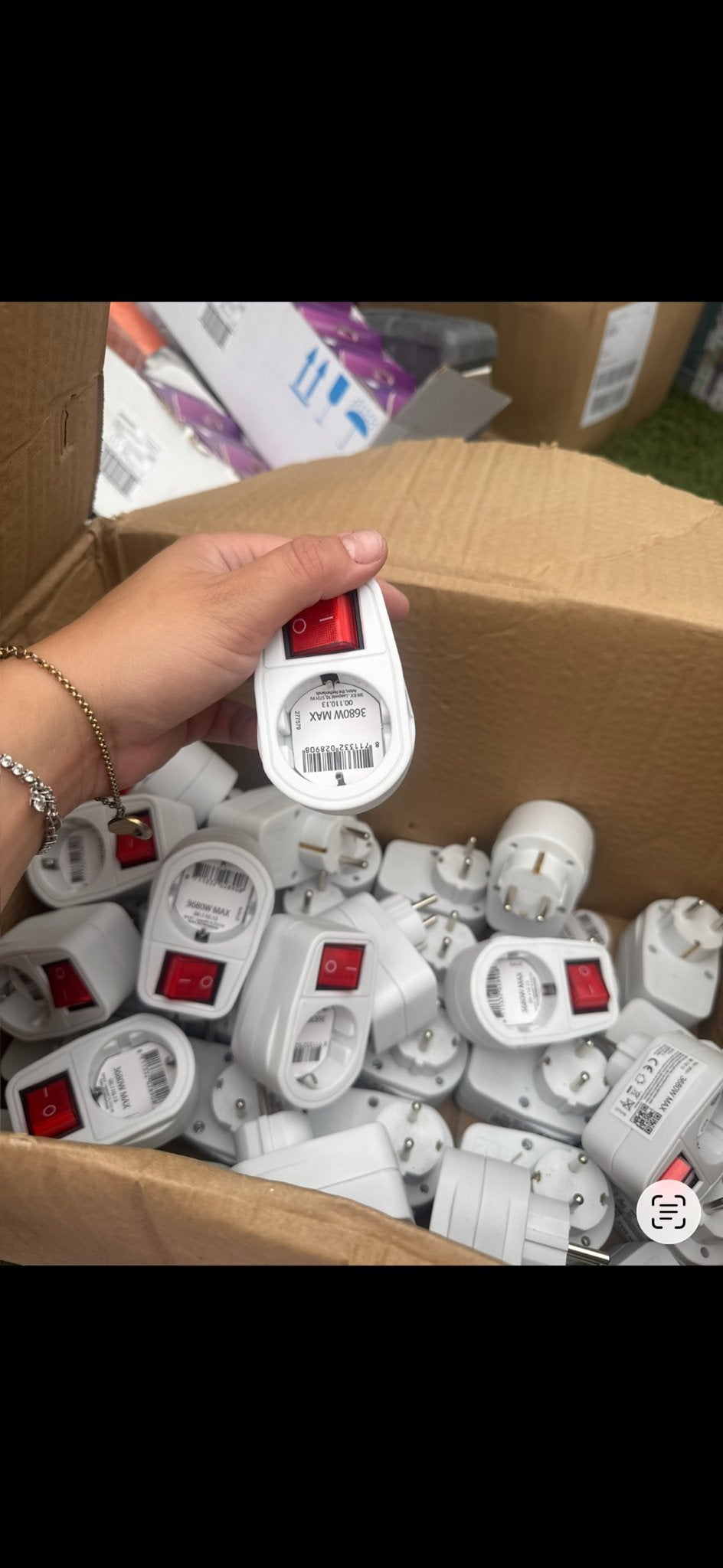 Tussenstekker met aan/uit-schakelaar (3680W max.) - 54 stuks, Ophalen, Nieuw, Overige merken, Stekker