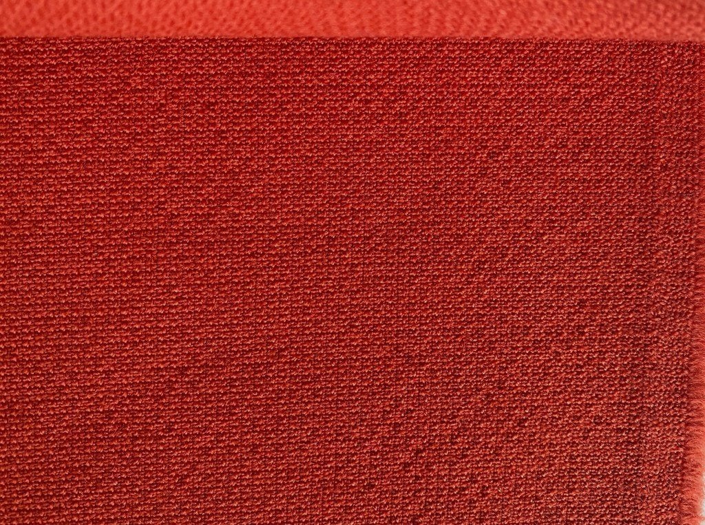 Kvadrat Cava 3 563; zacht oranje; 2,66 meter meubelstof, Hobby en Vrije tijd, Stoffen en Lappen, Wol, 120 cm of meer, Oranje, Ophalen of Verzenden