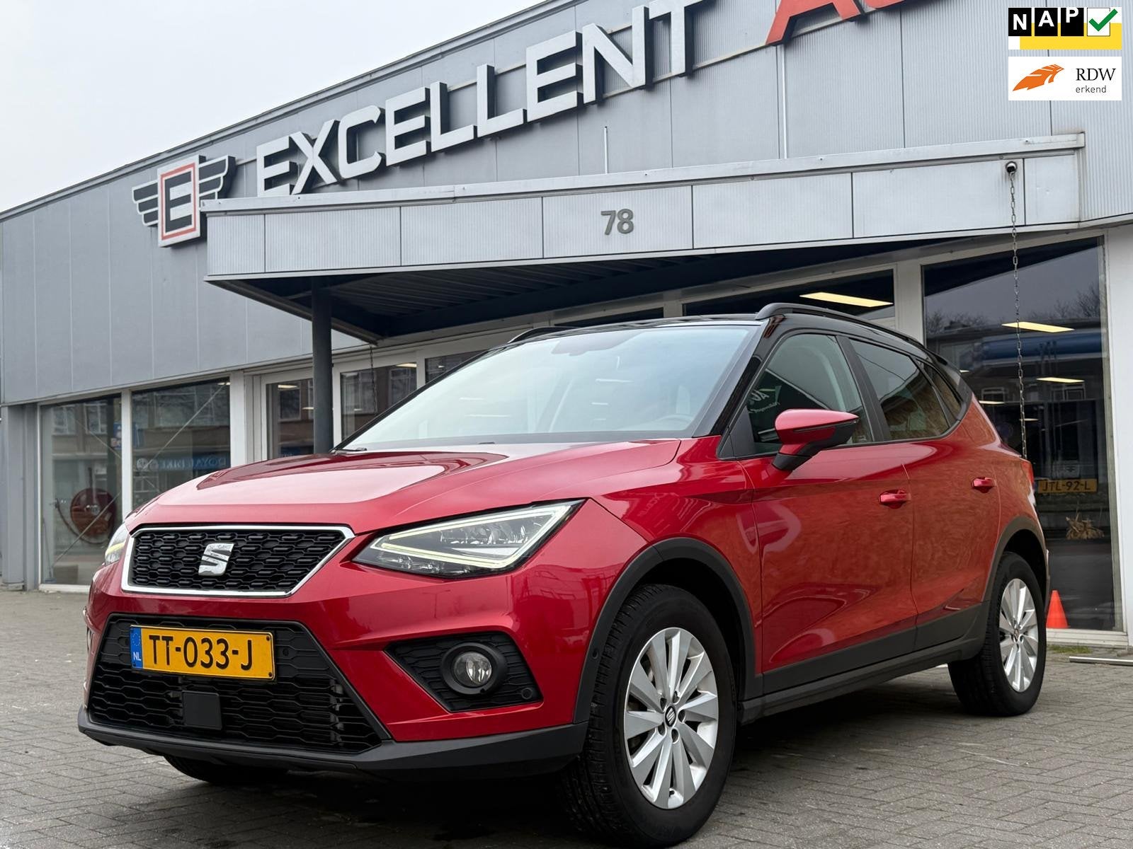Seat Arona 1.0 TSI Style Business| Camera|Navi| ACC, Voorwielaandrijving, Stof, Gebruikt, Automatische klimaatregeling
