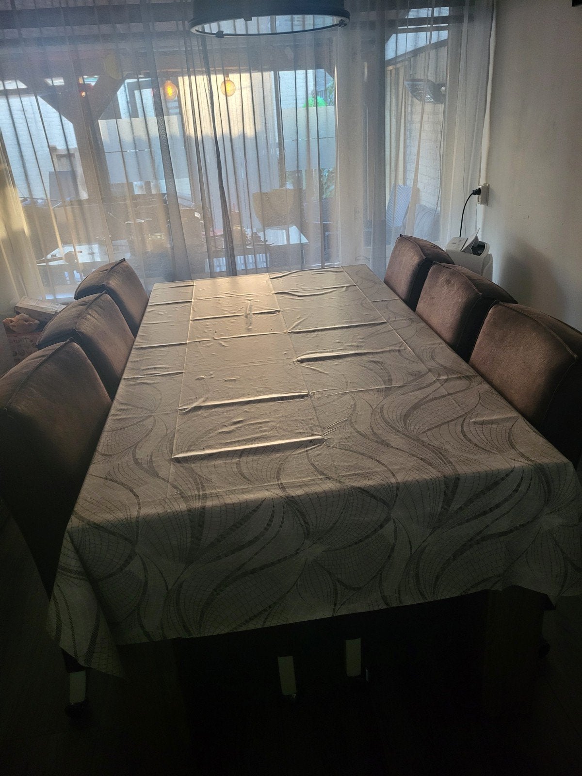 6 nette bruine stoelen met wieltjes, Ophalen, Gebruikt, Bruin, Stof
