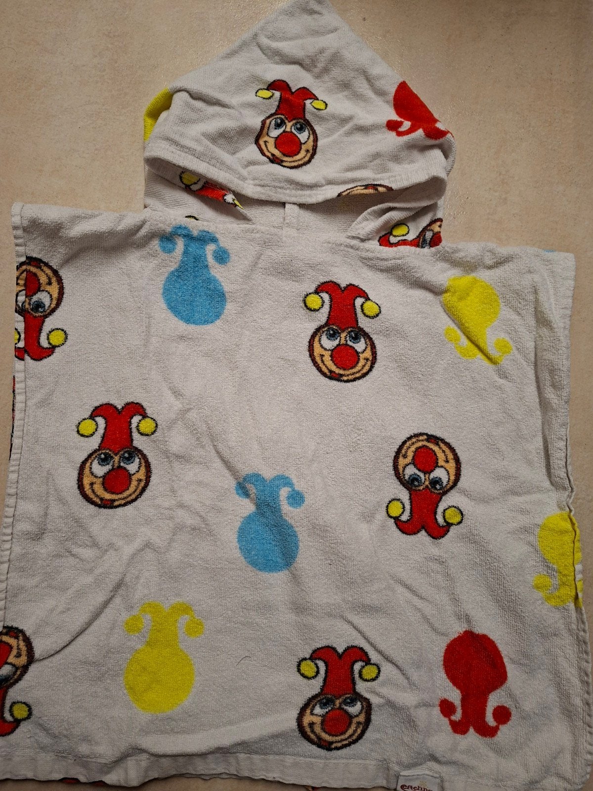 Efteling poncho jokie 50x70cm one size badcape, Verzenden, Zo goed als nieuw, Kleding