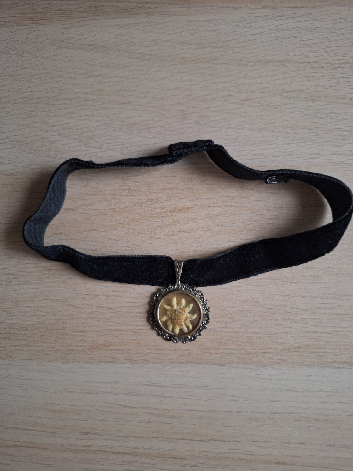 Vintage folkloristische Duitse hanger met edelweiss bloem, Ophalen of Verzenden