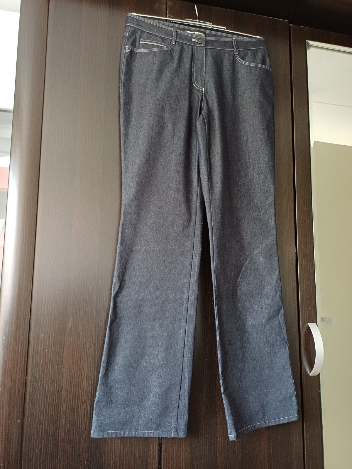GERRY WEBER BROEK.  Nieuw, Maat 38/40 (M), Zwart, Nieuw, Ophalen of Verzenden