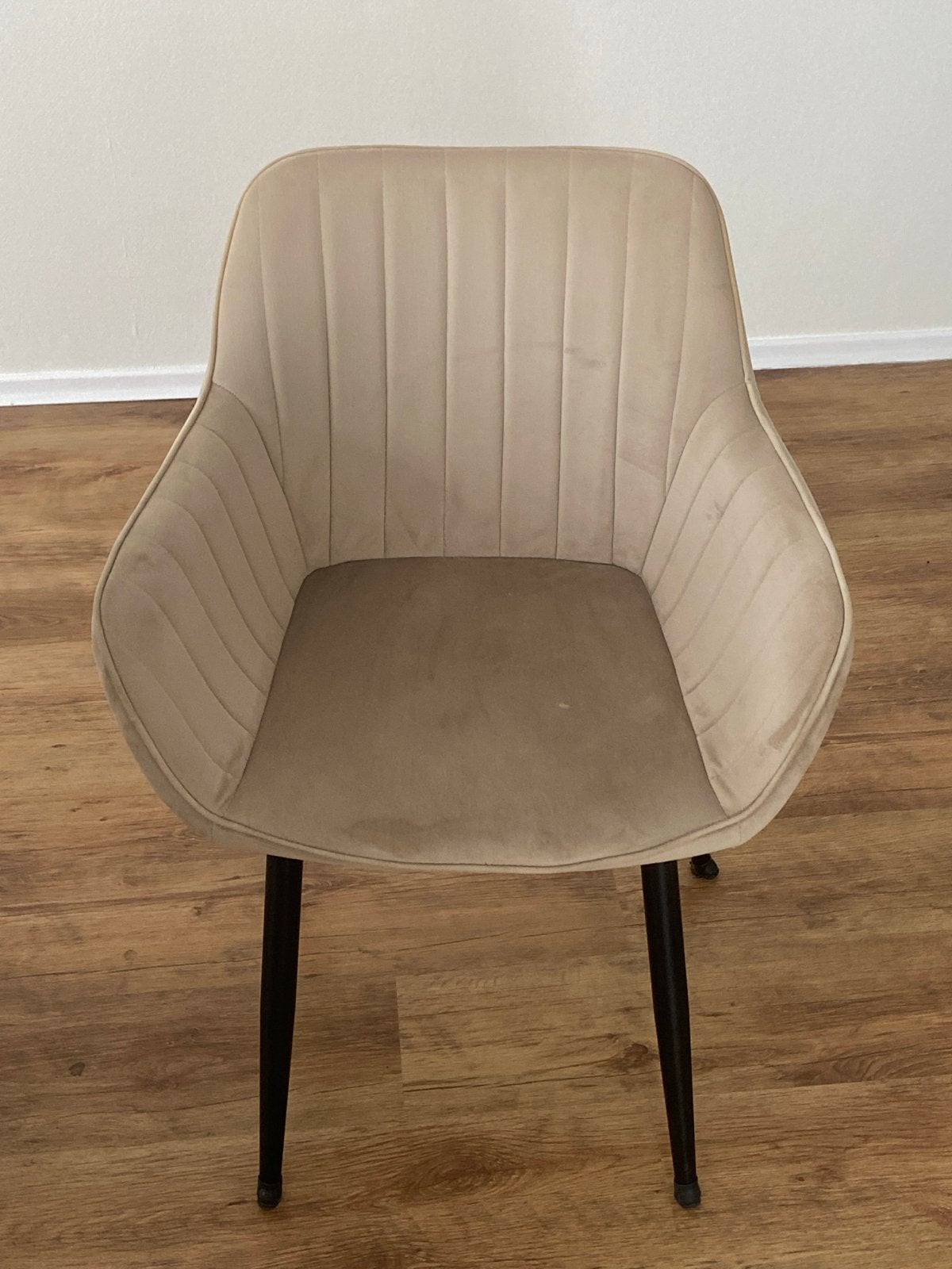 Stijlvolle beige eetkamerstoel Colenis met ribfluweel, Huis en Inrichting, Ophalen, Gebruikt, Overige kleuren, Vier