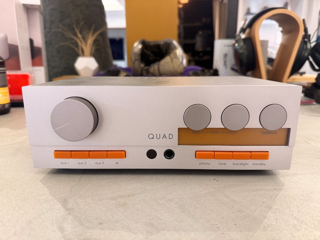 Quad 33 Preamplifier & Quad 303 Power Amplifier – winkeldemo, Ophalen, ., Zo goed als nieuw, .
