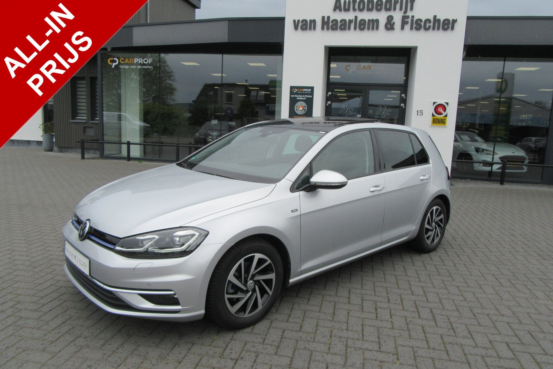Volkswagen Golf 1.5 TSI Automaat Comfortline, Navi, Panorama, Auto's, Dealer onderhouden, 1340 kg, 4 cilinders, Met garantie (alle)