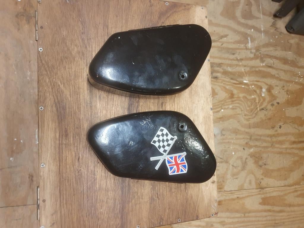 Niertjes AJS Matchless, Ophalen of Verzenden