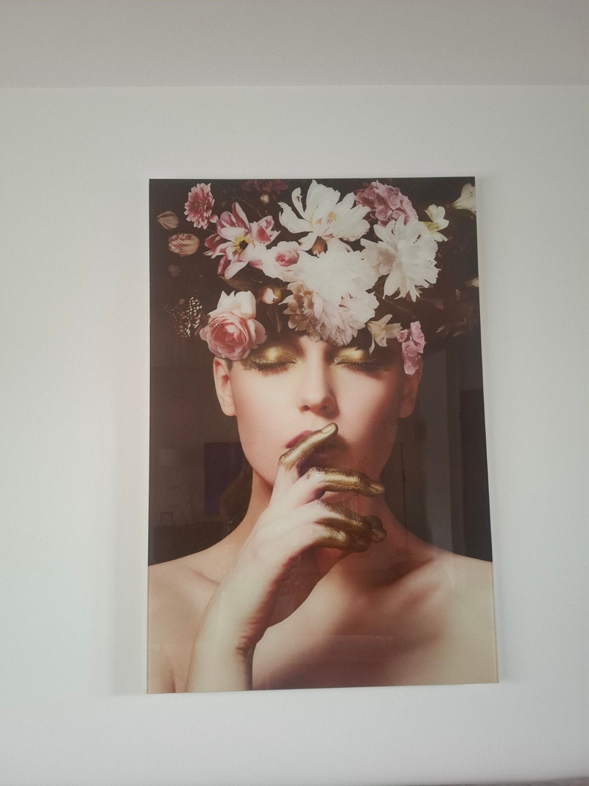 glasschilderij  vrouw met bloemen op hoofd, Ophalen, Zo goed als nieuw, Schilderij