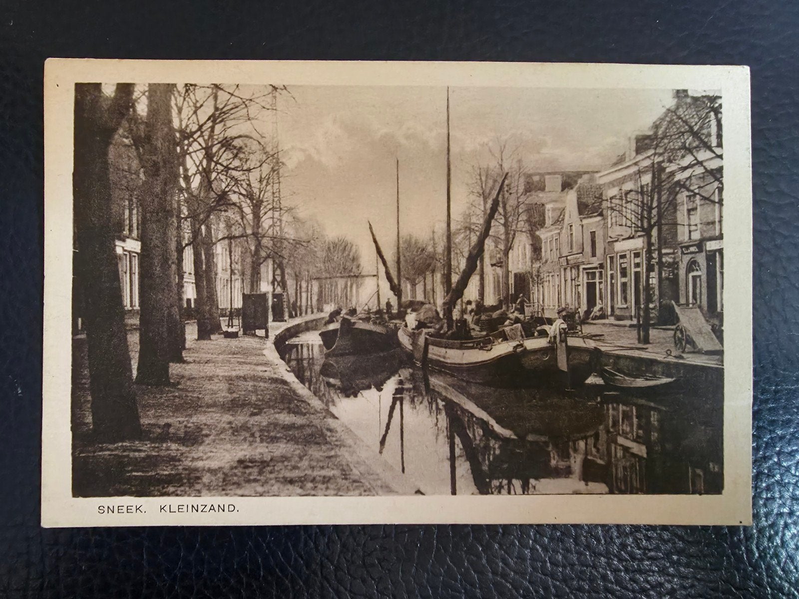ansichtkaart Sneek kleinzand, Ophalen of Verzenden, 1920 tot 1940, Ongelopen, Friesland