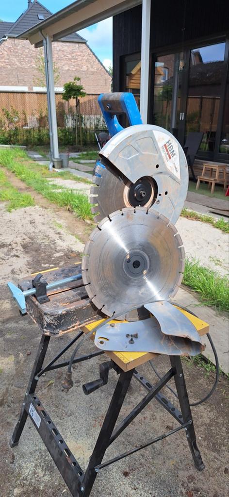 Steenzaag met extra zaagblad, Ophalen, Gebruikt, 600 watt of meer, Overige typen