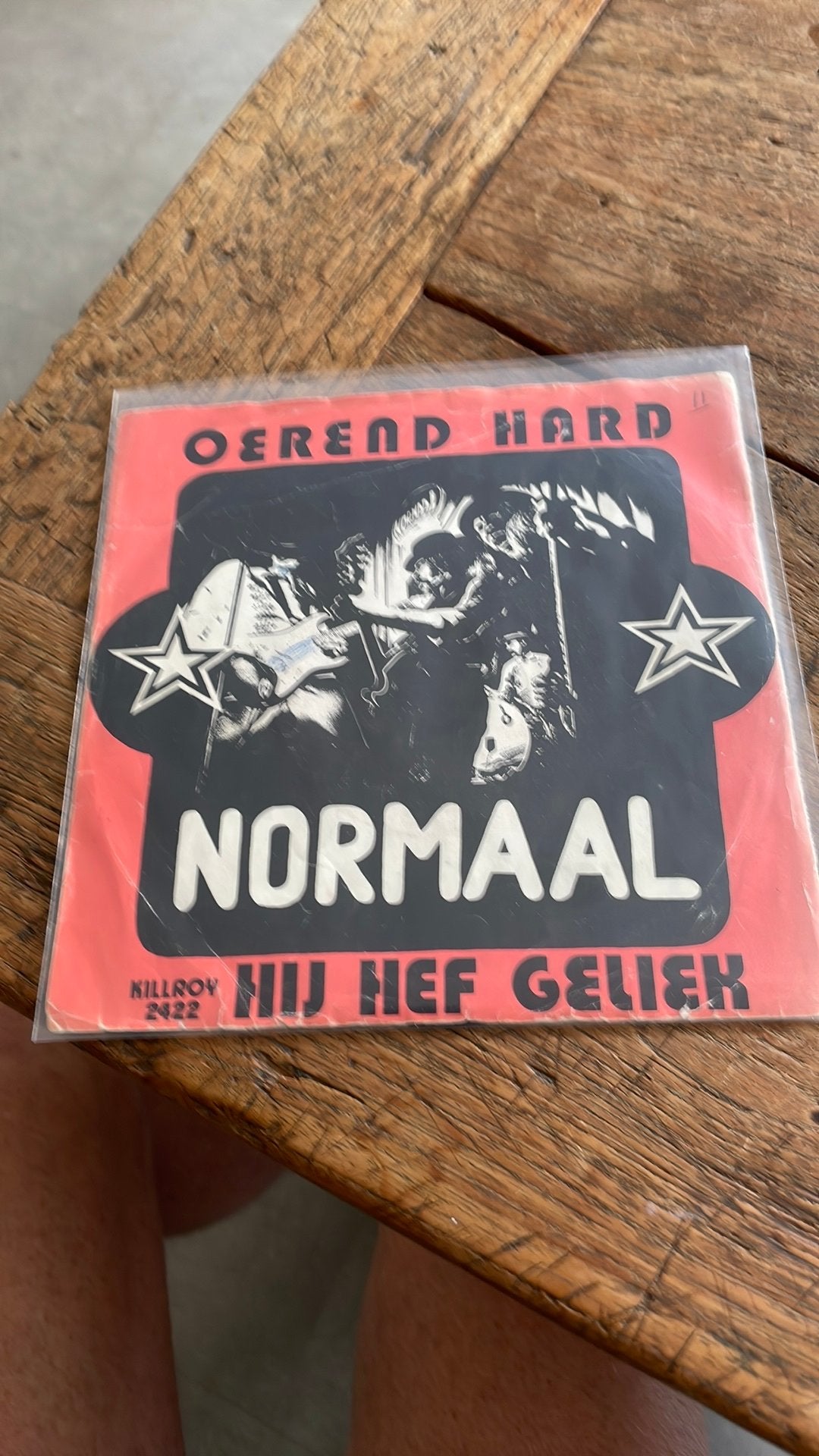 Normaal - Oerend hard, Originele persing, 7 inch, Ophalen of Verzenden, Zo goed als nieuw