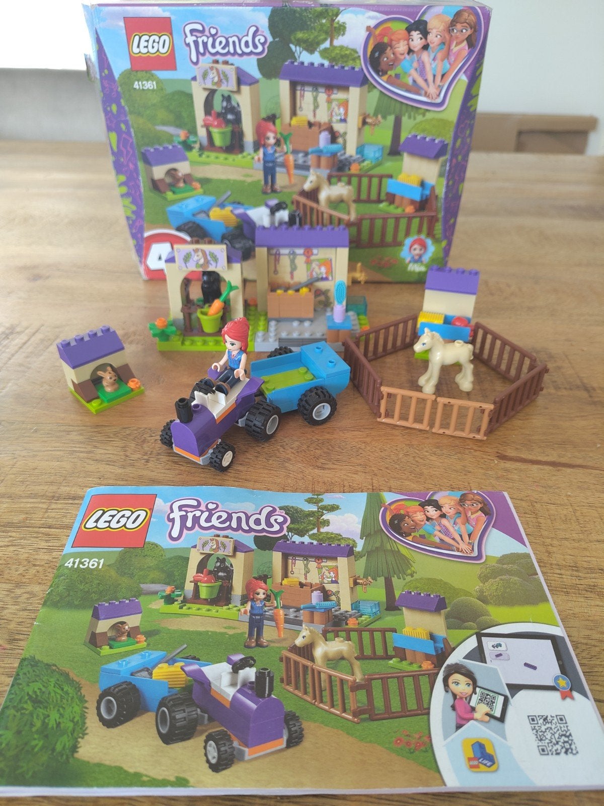 LEGO Friends 41361 Mia's Veulenstal - Complete set met doos, Lego, Friends, Ophalen of Verzenden, Zo goed als nieuw
