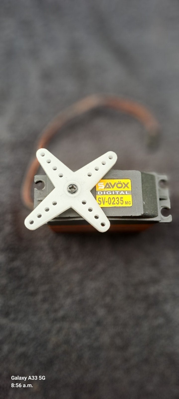 dikke stuur servo savox sv-0235 mg hpi baja/losi/fg/hormann, Ophalen of Verzenden, Auto