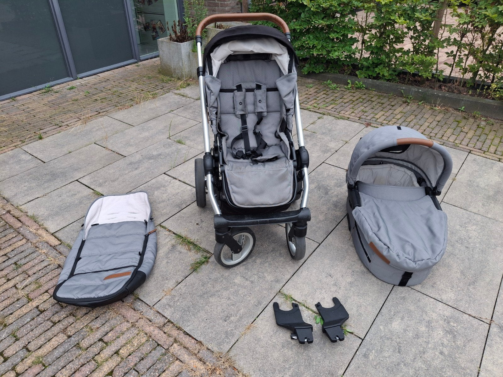 Mutsy Evo2 kinderwagen (complete set), Gebruikt, Mutsy, Met reiswieg, Ophalen