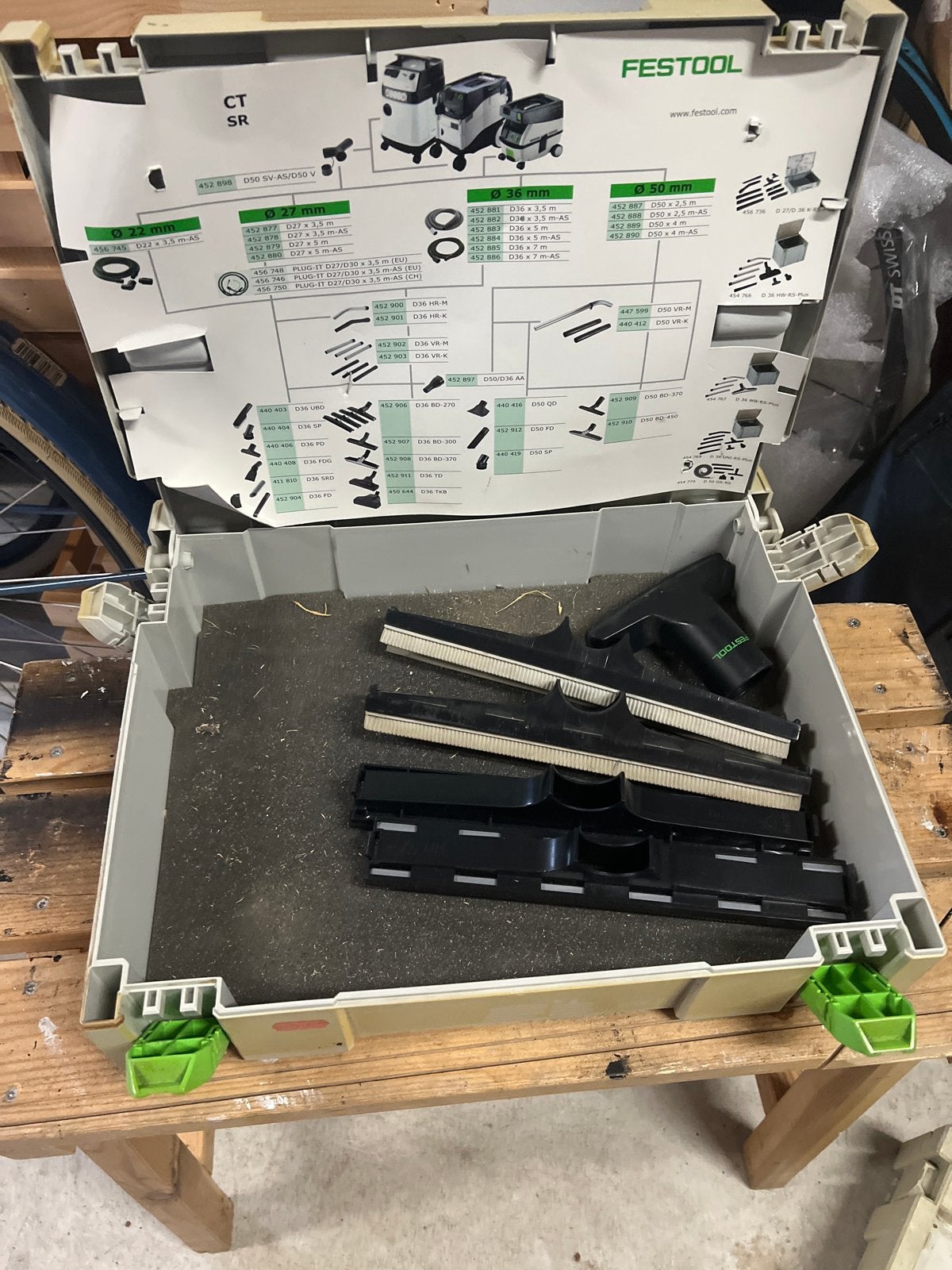 Festool koffer met diverse mondstukken voor stofzuiger, Gebruikt, Overige typen, Ophalen of Verzenden, Overige merken