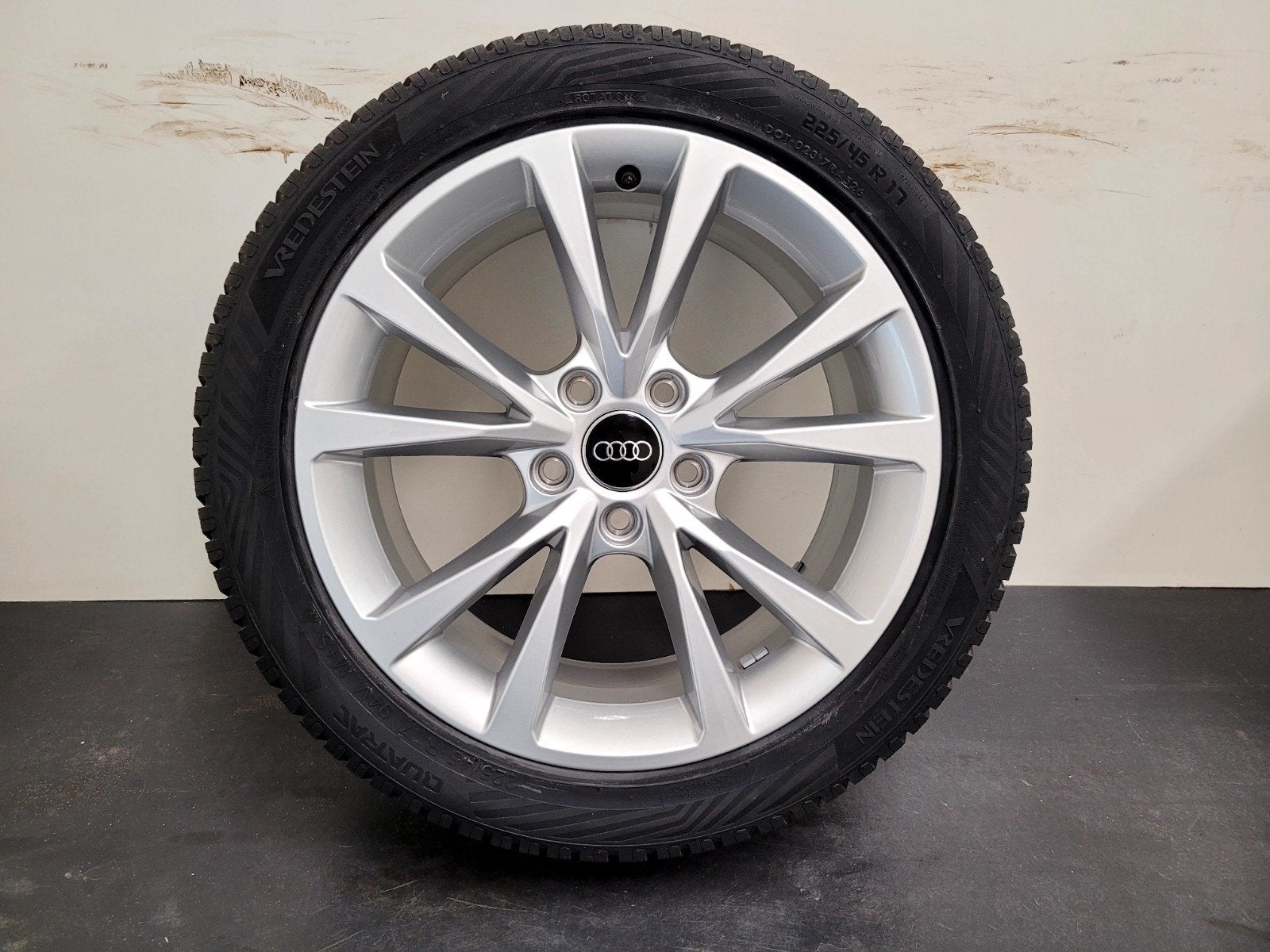 Nieuw 17 inch audi A3 velgen 225 45 17 al sea  seat skoda vw, Ophalen, Banden en Velgen, Nieuw, 17 inch