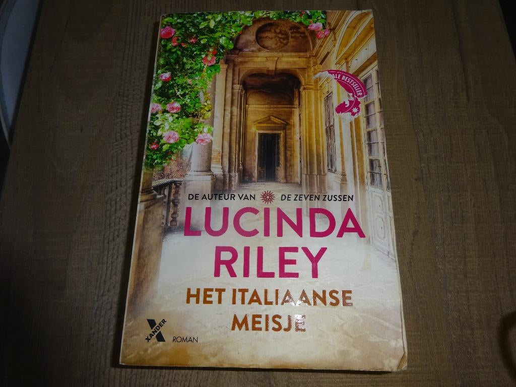 LUCINDA RILEY - HET ITALIAANSE MEISJE, Ophalen of Verzenden, Gelezen