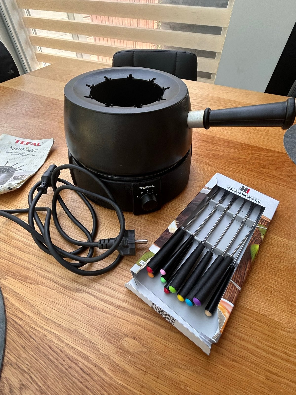 Tefal Fonduepan met 11 vorkjes - Elektrisch, Ophalen, Gebruikt, Elektrisch, Fondueset