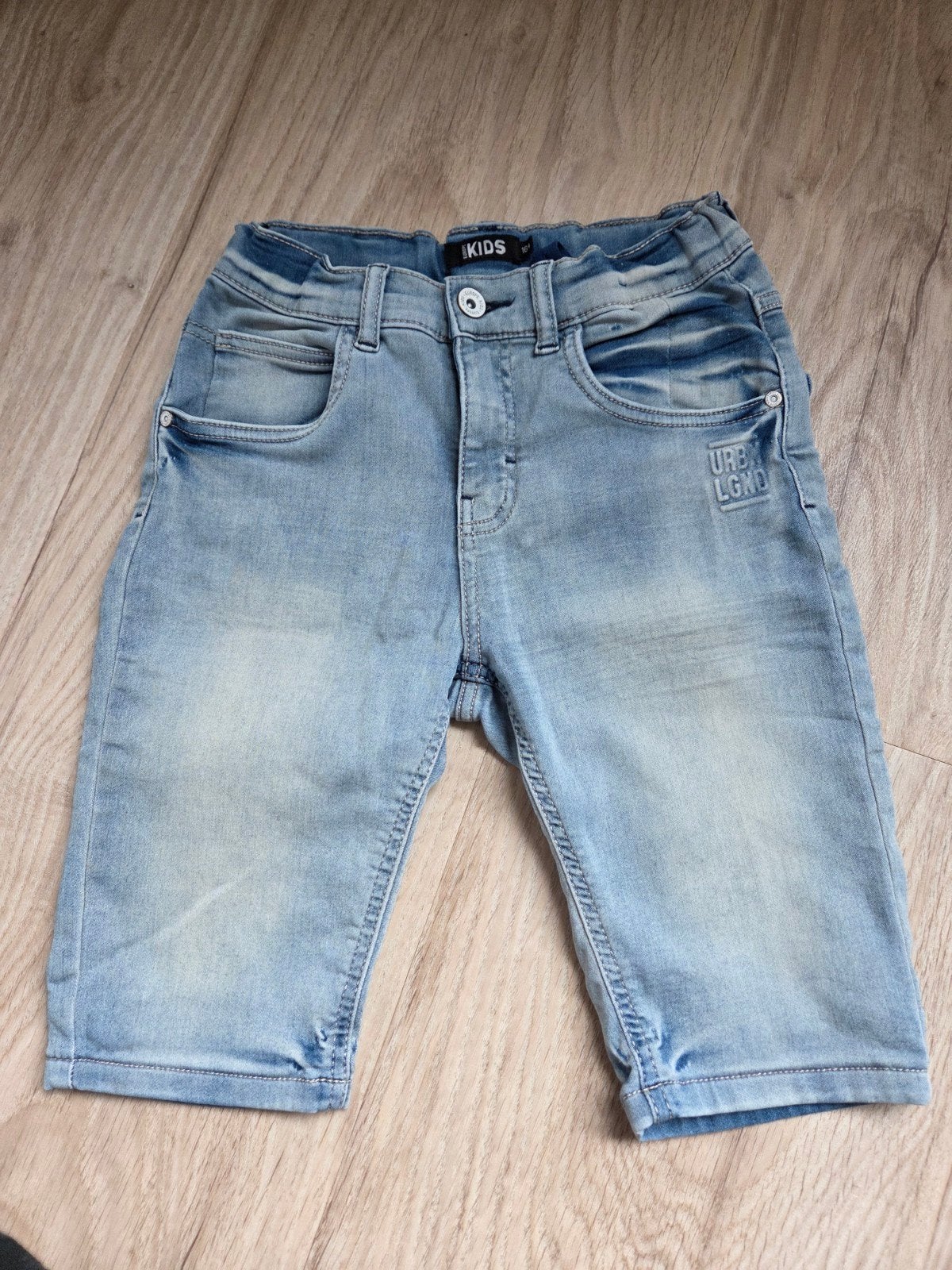 Korte broek maat 164, Kinderen en Baby's, Kinderkleding | Maat 164, Ophalen of Verzenden, Zo goed als nieuw, Jongen, Broek