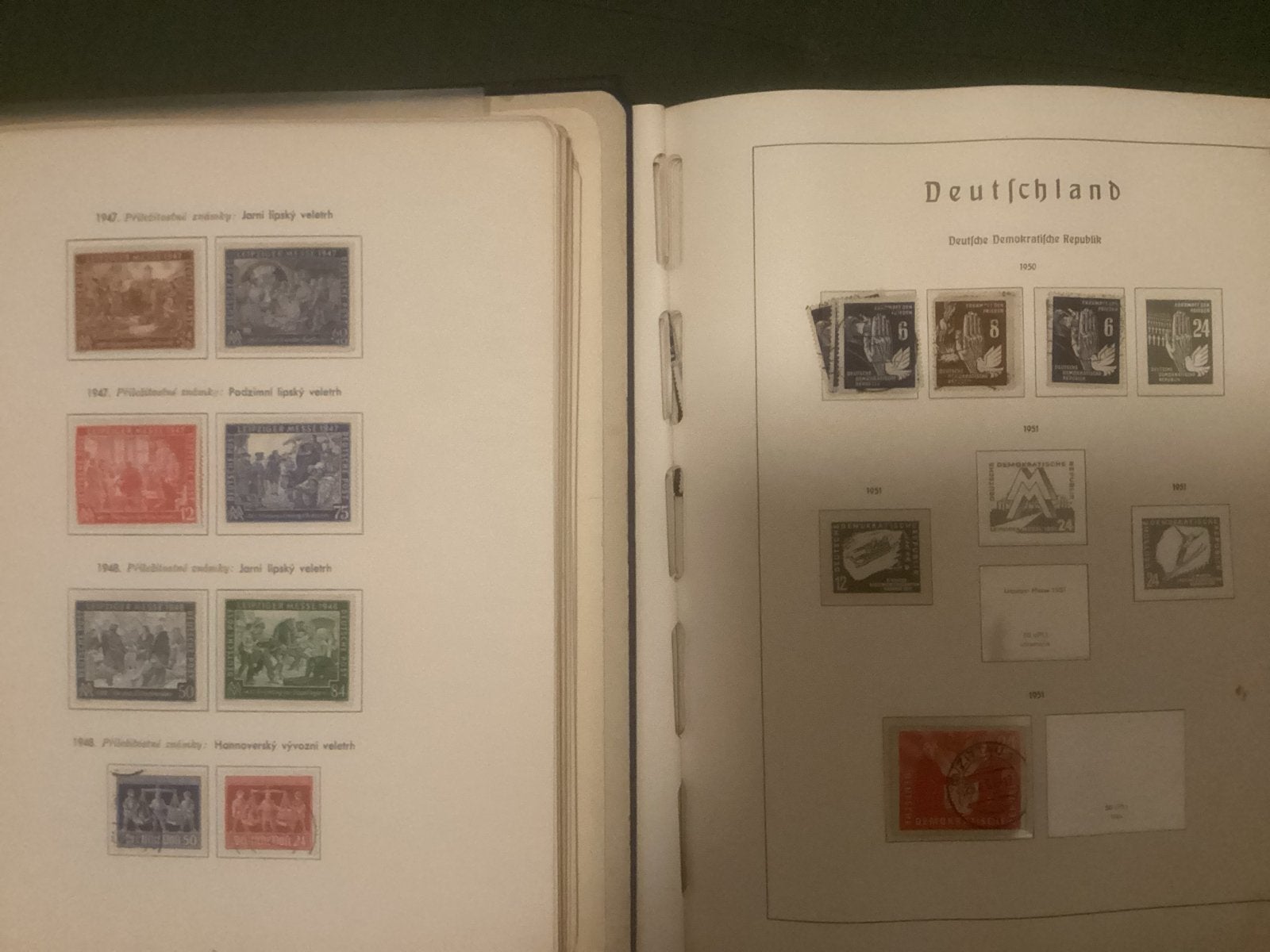 5 albums met postzegels uit DDR periode tot ca. 1970, Verzenden