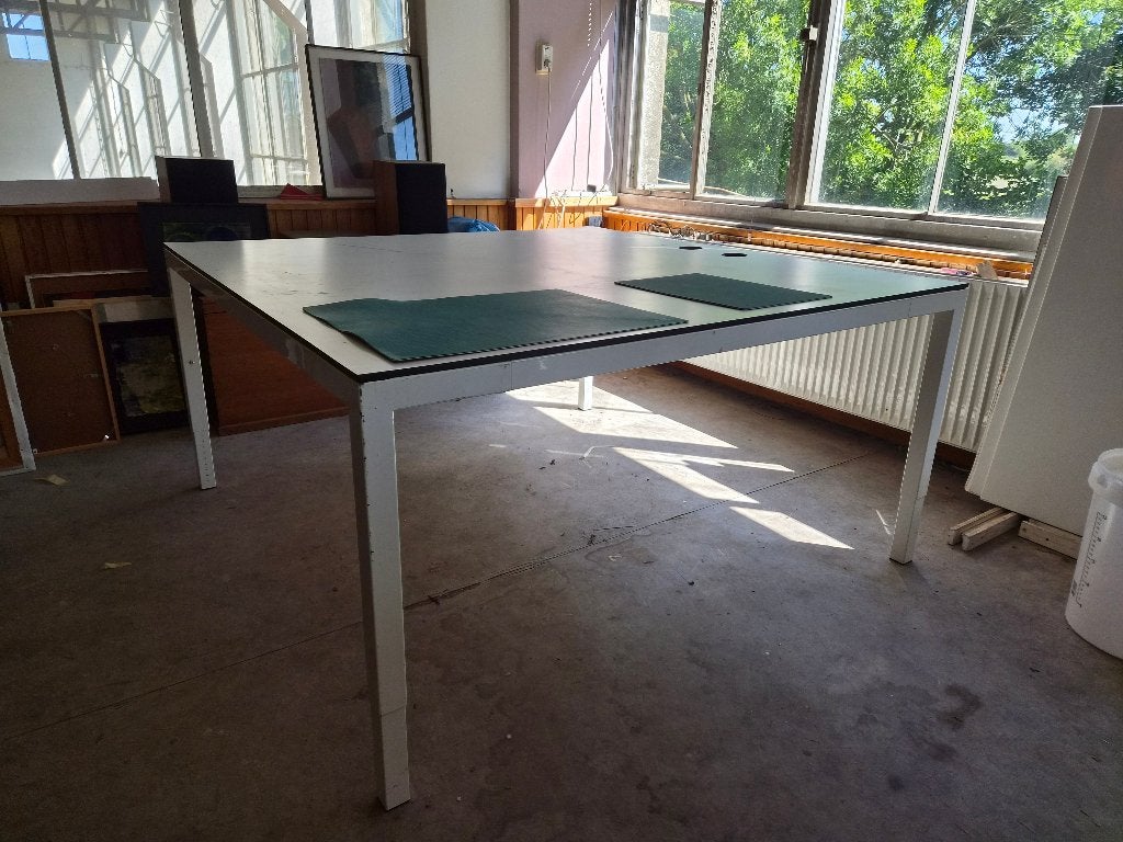 Grote tekentafel / werktafel met stevig onderstel, Ophalen, Gebruikt, Overige typen