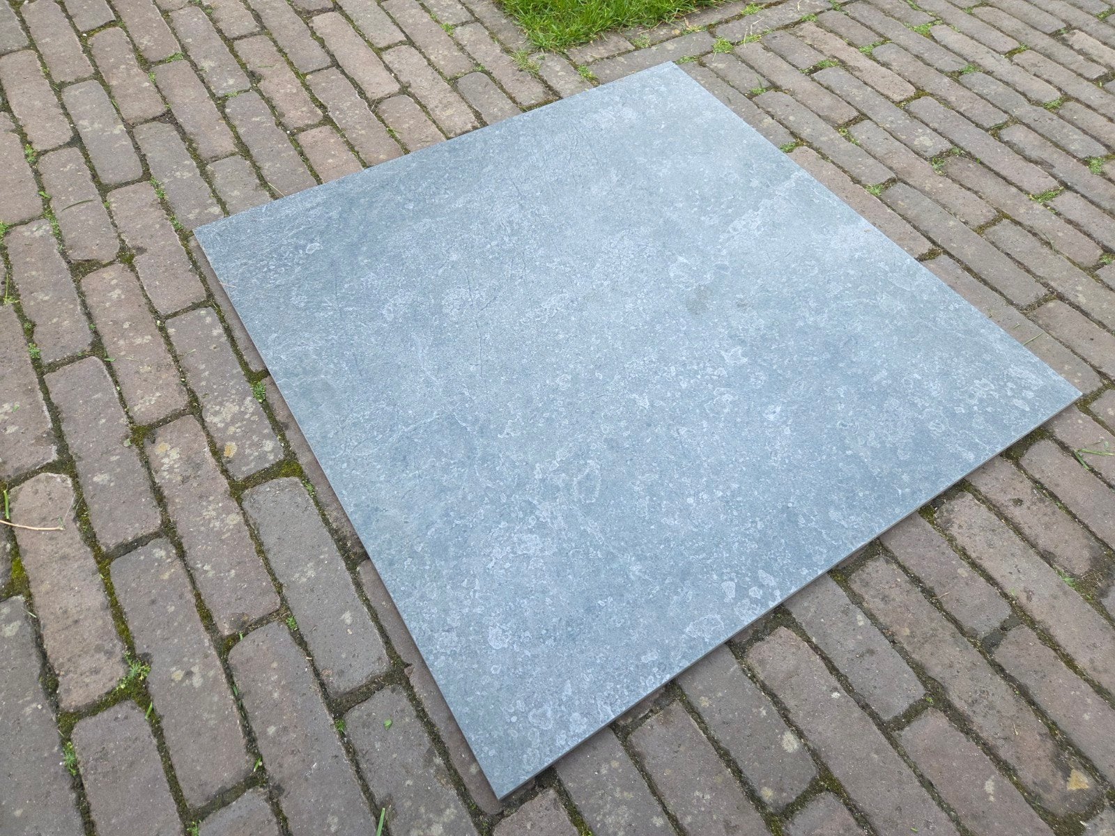7m2 Metropol Trivor Negro tegels 60x60cm - Nieuwstaat, Ophalen