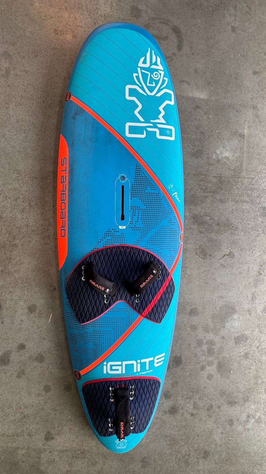 Starboard Ignite 103 Freestyle Freeride Windsurfboard, Watersport en Boten, Windsurfen, Ophalen, Met voetbanden, Gebruikt, 3.5 tot 5 m²