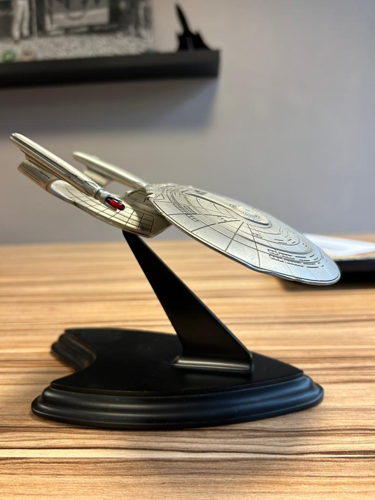 USS Enterprise model Star Trek, Hobby en Vrije tijd, Modelbouw | Auto's en Voertuigen, Overige merken, 1:50 of kleiner, Overige typen