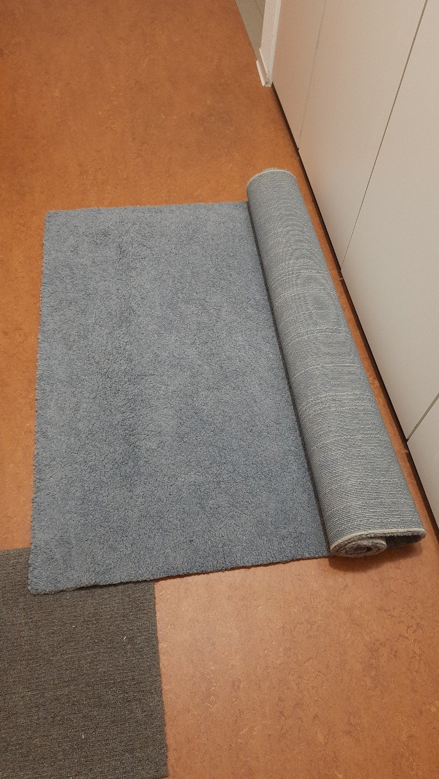 Ikea STOENSE tapijt 133 x 195 cm grijs / blauw, Ophalen, Gebruikt, 100 tot 150 cm, 150 tot 200 cm