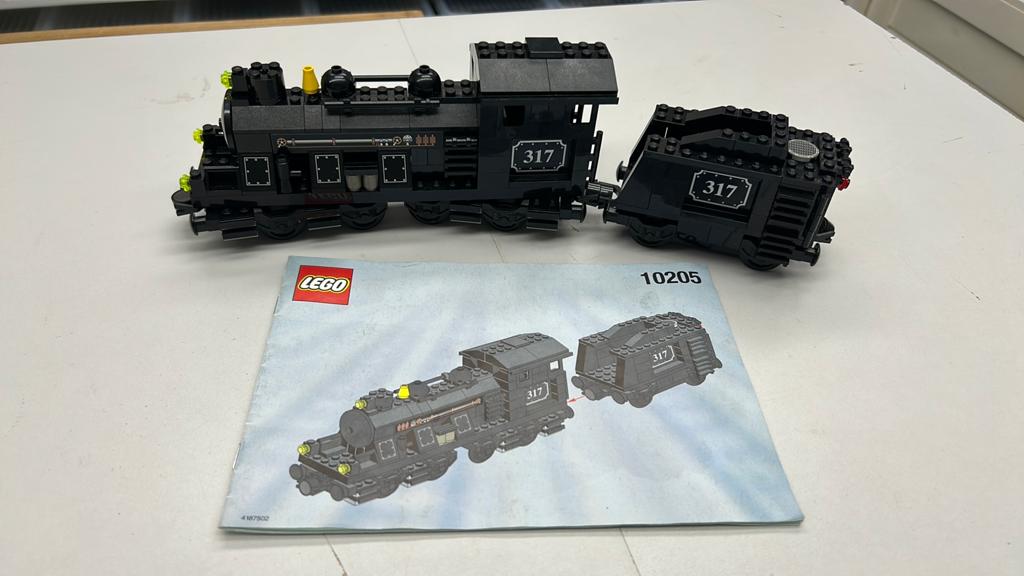 SB2911 Lego trein 10205 My Own Train zwart, Ophalen of Verzenden, Zo goed als nieuw