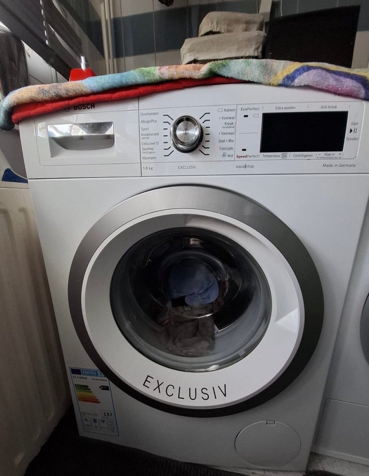 Bosch Wasmachine Exclusiv - 8 kg inhoud, Gebruikt, Ophalen of Verzenden, Voorlader, Kort programma