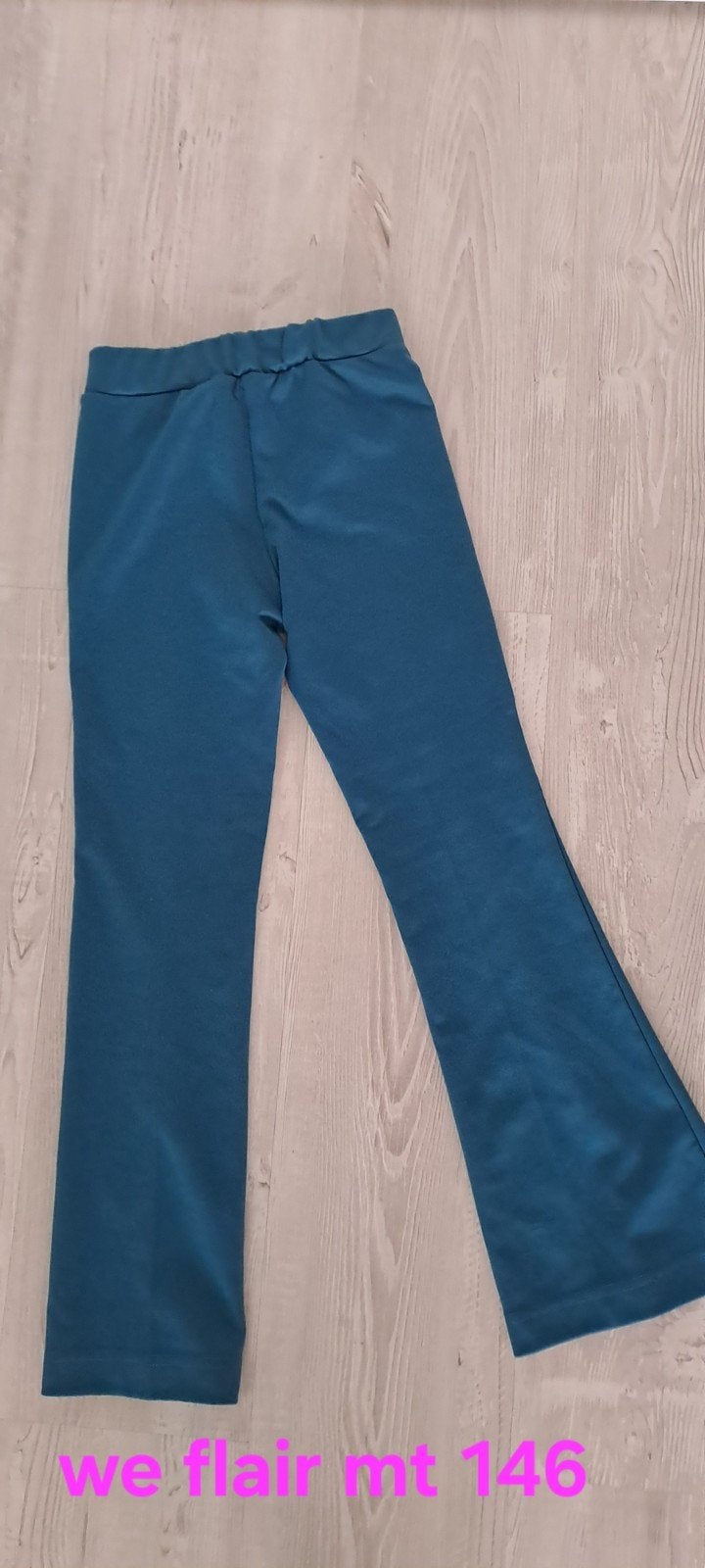 Mt 146 nieuwe flared legging, Ophalen of Verzenden, Nieuw, Meisje, Broek