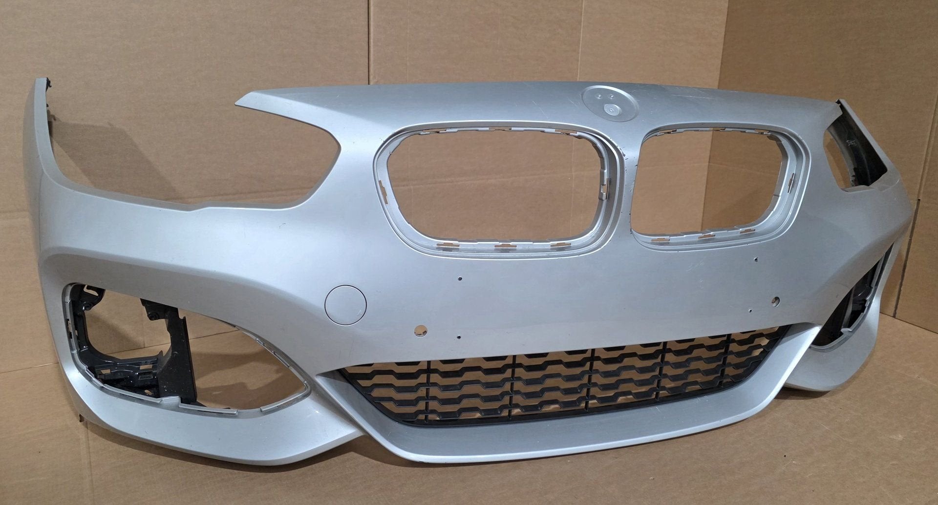 Voorbumper BMW 1 Serie F20 F21 LCI M Pakket 51118060283 PDC, Gebruikt, -, Voor, Ophalen of Verzenden