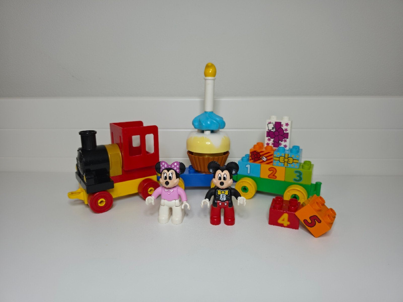 LEGO Duplo Mickey & Minnie Verjaardagsoptocht - Set 10597, Ophalen of Verzenden, Zo goed als nieuw, Compleet, Complete set