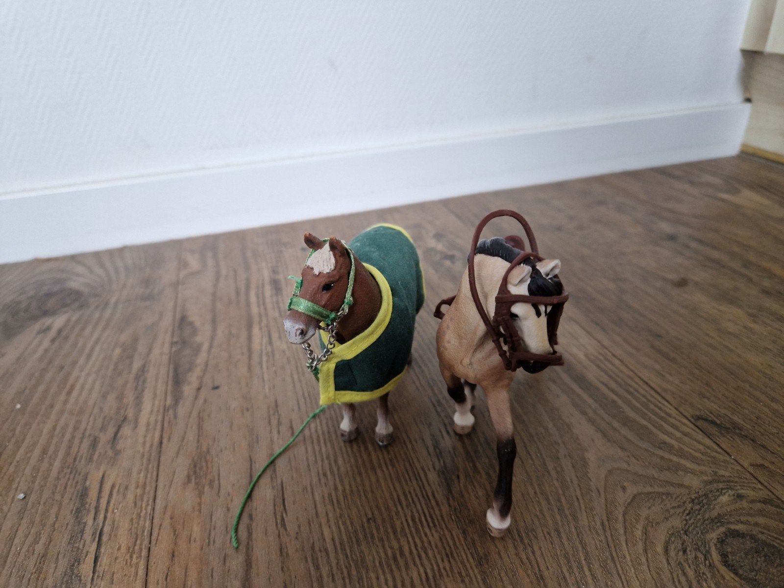 schleich paarden, Ophalen of Verzenden, Zo goed als nieuw