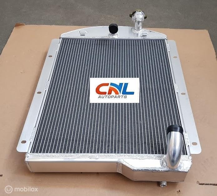 Radiateur Chevy Pickup Trucks 1941-1946 42 43 44  radiator, Nieuw, Ophalen of Verzenden