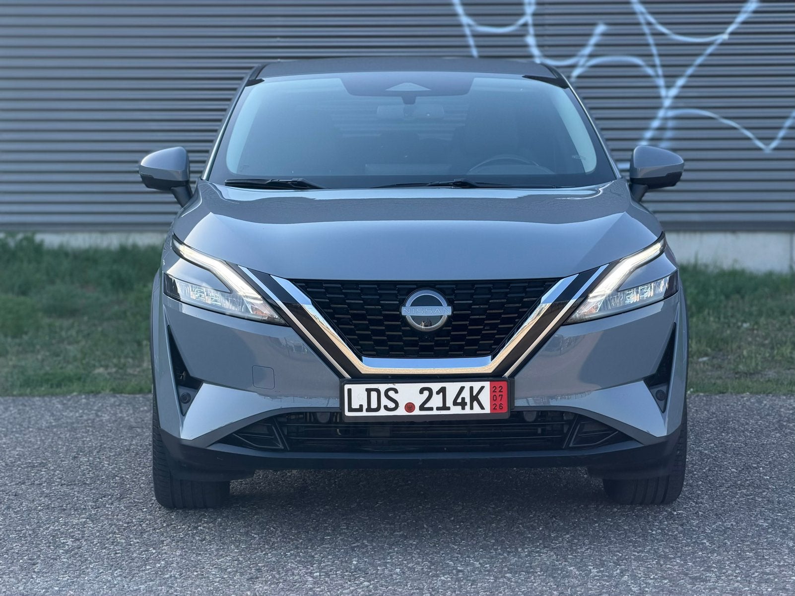 Nissan Qashqai 1.3 Mild-hybrid 158pk Xtronic 2022 Grijs, Stof, 1800 kg, 157 pk, Origineel Nederlands